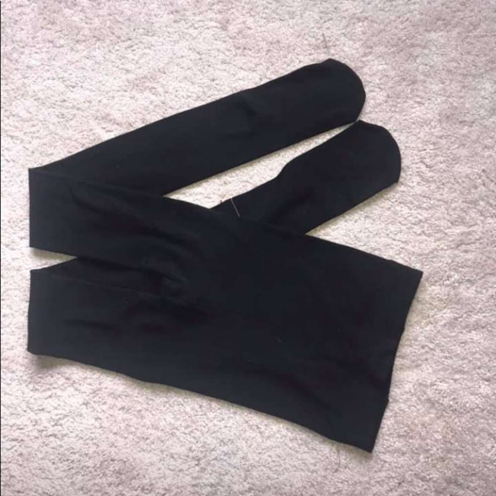 Women’s footed leggings